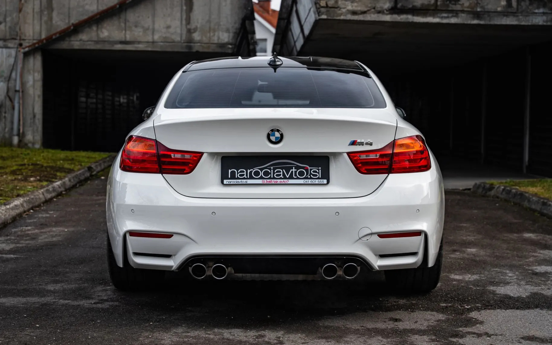 Zunanja slika - BMW M4 - Harman Kardon - LED - Alcantara - Headup - 6
