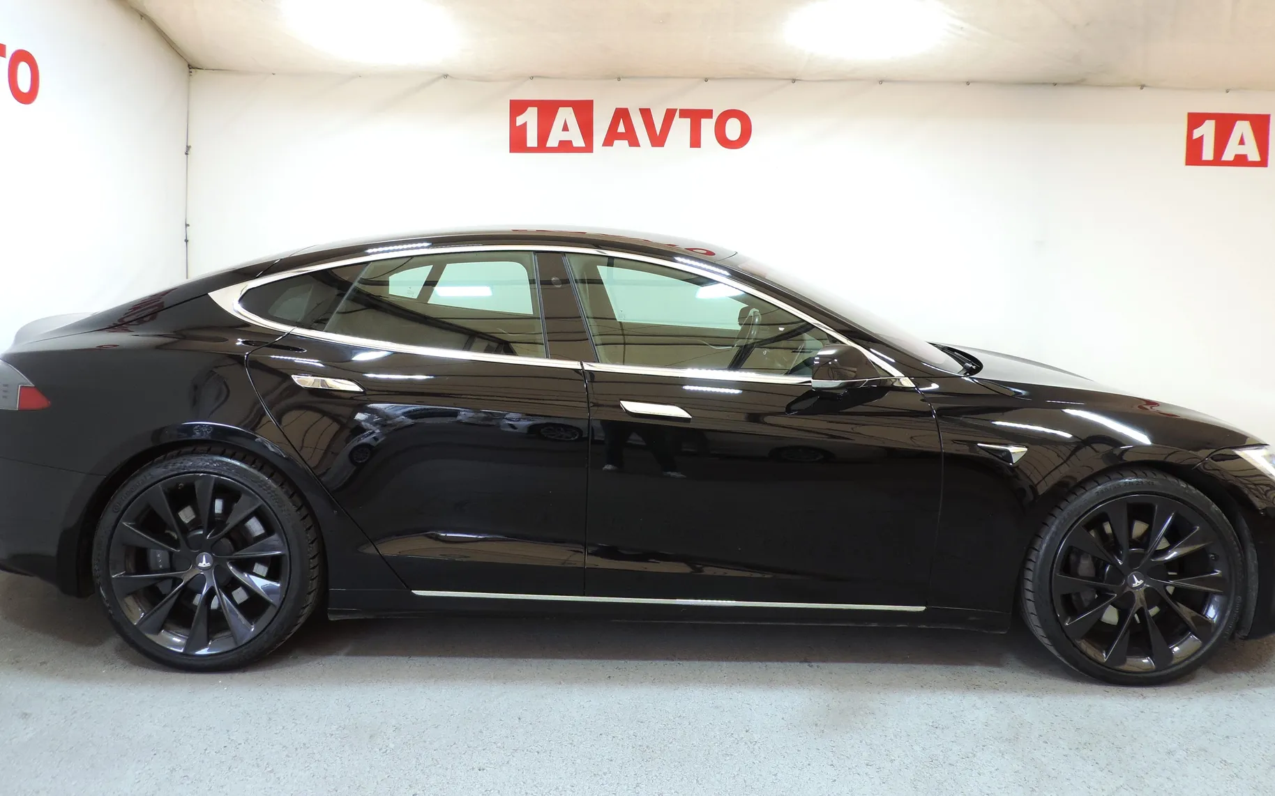Zunanja slika - Tesla Model S - 100D - 4