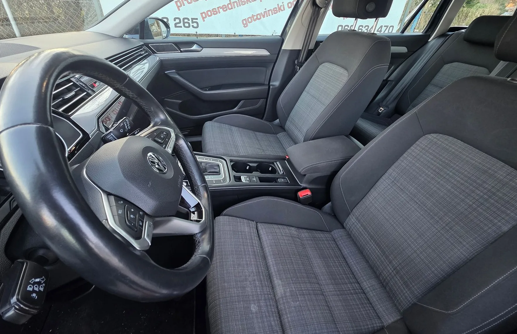 Zunanja slika - Volkswagen Passat - Variant 1.6 TDI BMT SCR DSG LED-NAVI-PDC-ALU PLATIŠČA - 12
