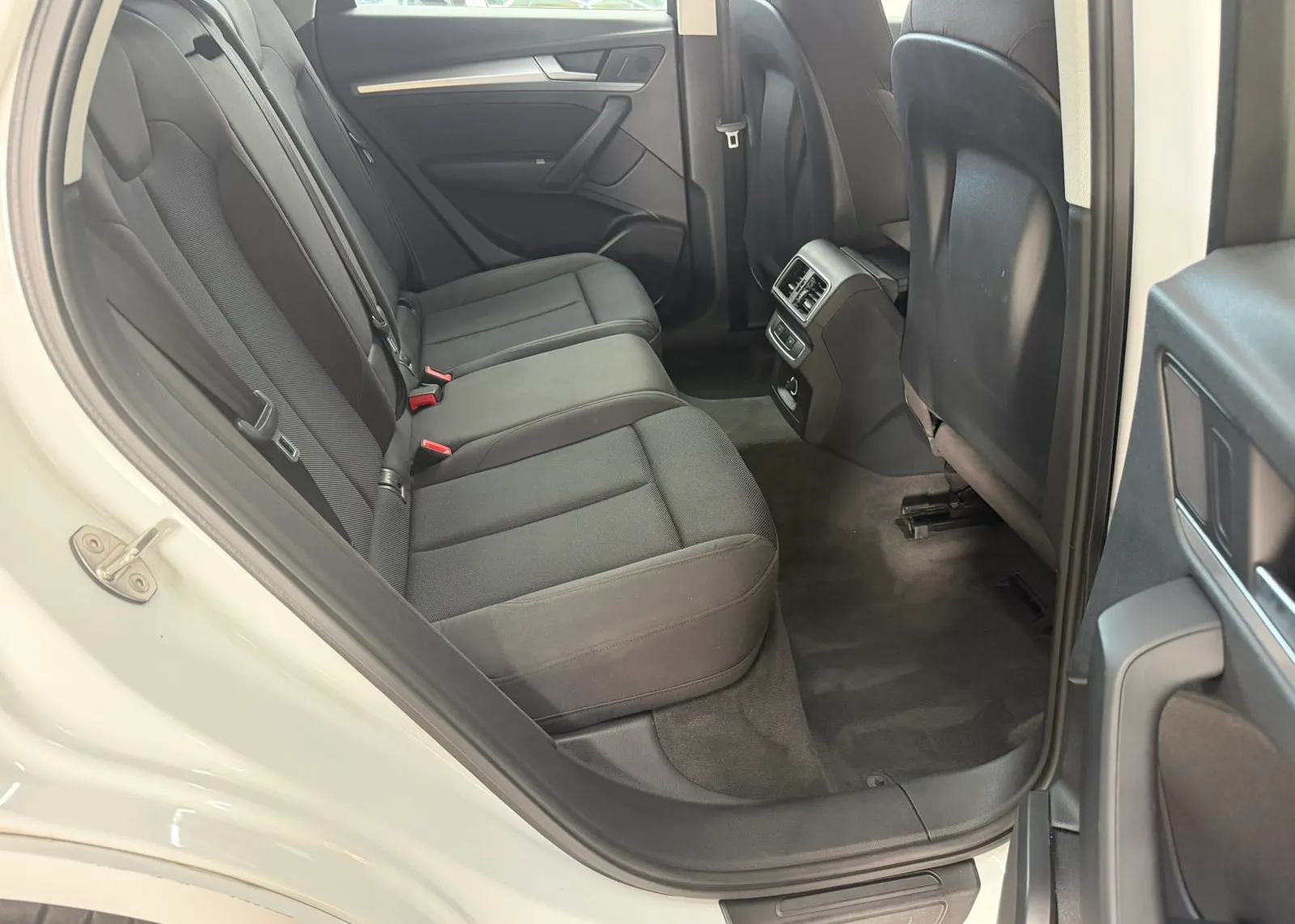 Zunanja slika - Audi Q5 - quattro 2,0 TDI Sport S tronic - 6