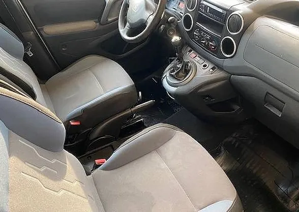 Zunanja slika - Peugeot Partner - ACTIVE 1.6 HDi 92 - 10