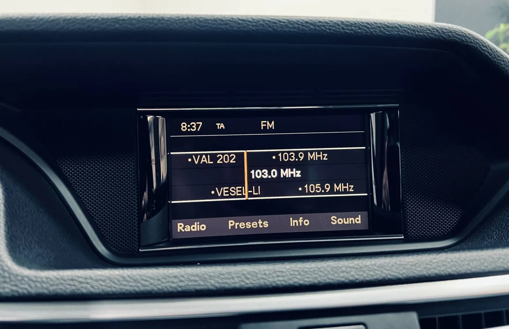 Zunanja slika - Mercedes-Benz E-Razred - E BlueEFFICIENCY 200 CDI - 11
