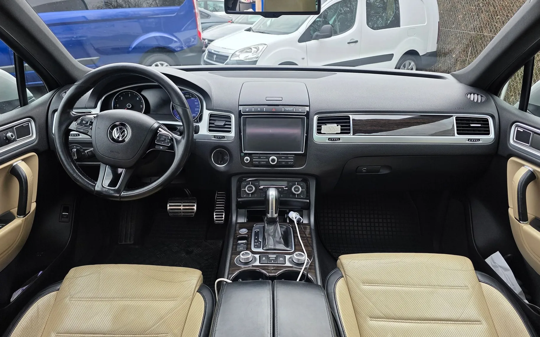 Zunanja slika - VW Touareg - 4.2 TDI BMT DSG BI-XENON-KAMERA-PANO-MEMORY-ALU - 9
