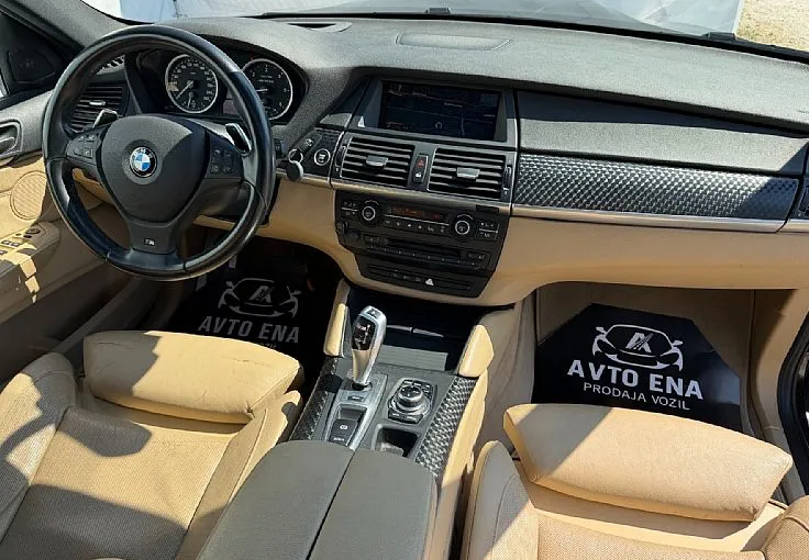 Zunanja slika - BMW X6 - serija : M50d-PANO - MEMORY - HEADUP - ALU20 - GRETJ.+HLAJ. - 12