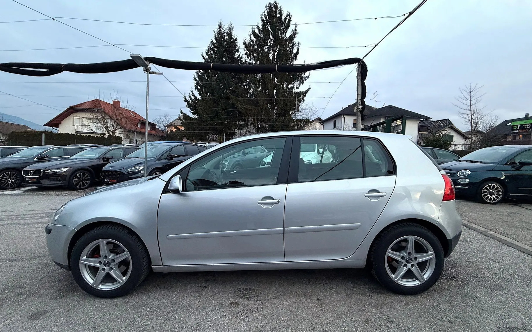 Zunanja slika - Volkswagen Golf - V 1.9 TDI SLO.VOZILO MULTIMEDIJA TEMPOMAT ALU16 - 3