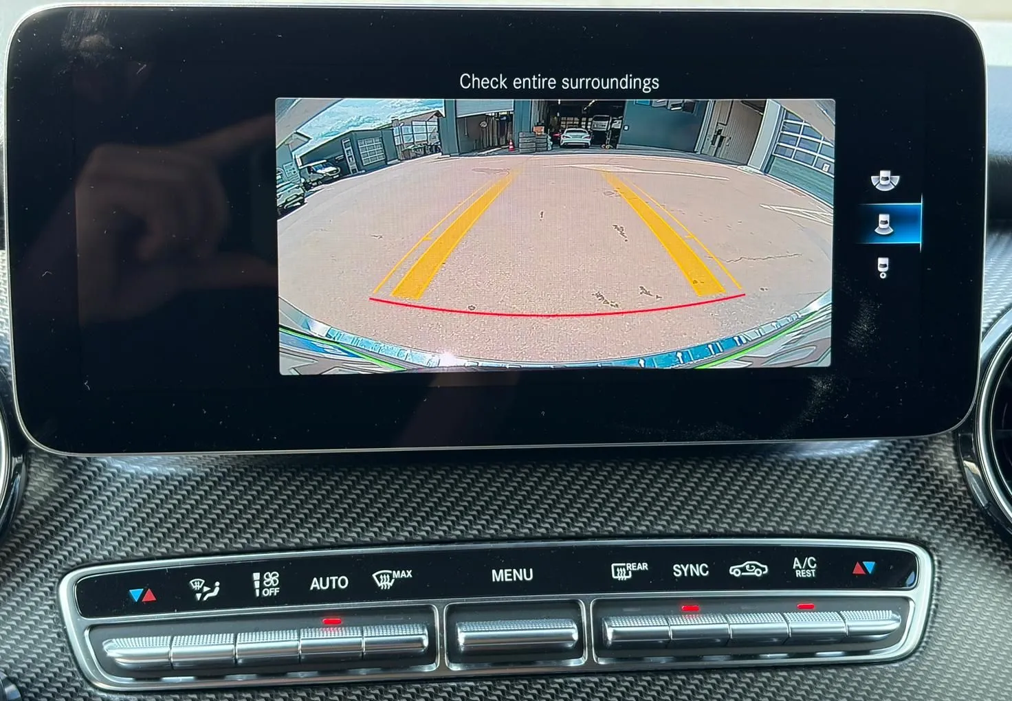 Zunanja slika - Mercedes-Benz V-Razred - V 220d AMG Line Avt. srednje dolgi - spalni paket - 16