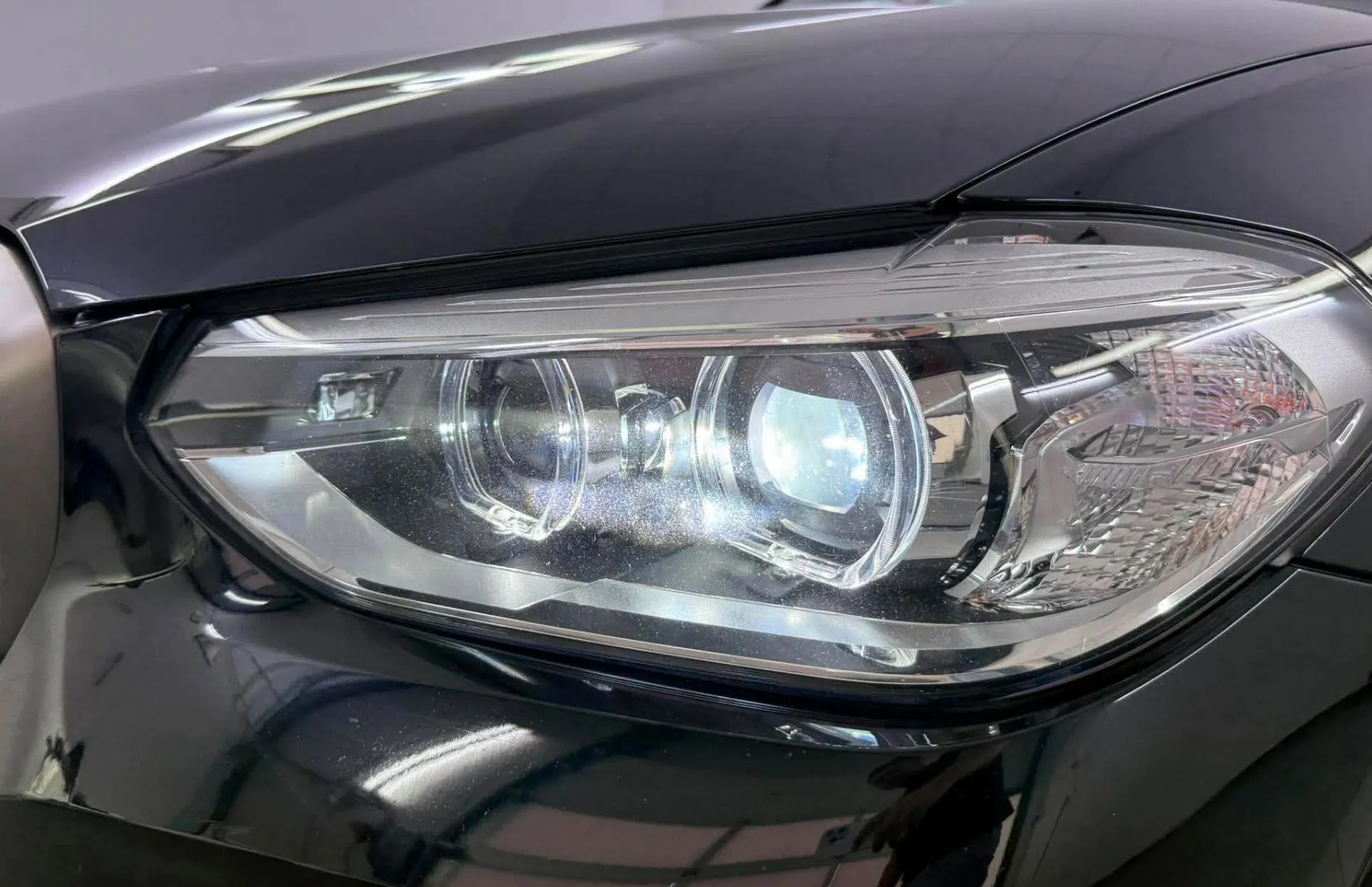Zunanja slika - BMW X3 - serija : xDrive M40d Avt.NEMŠKI+4ALU.KAMERA.LED.USNJE.240KW - 2