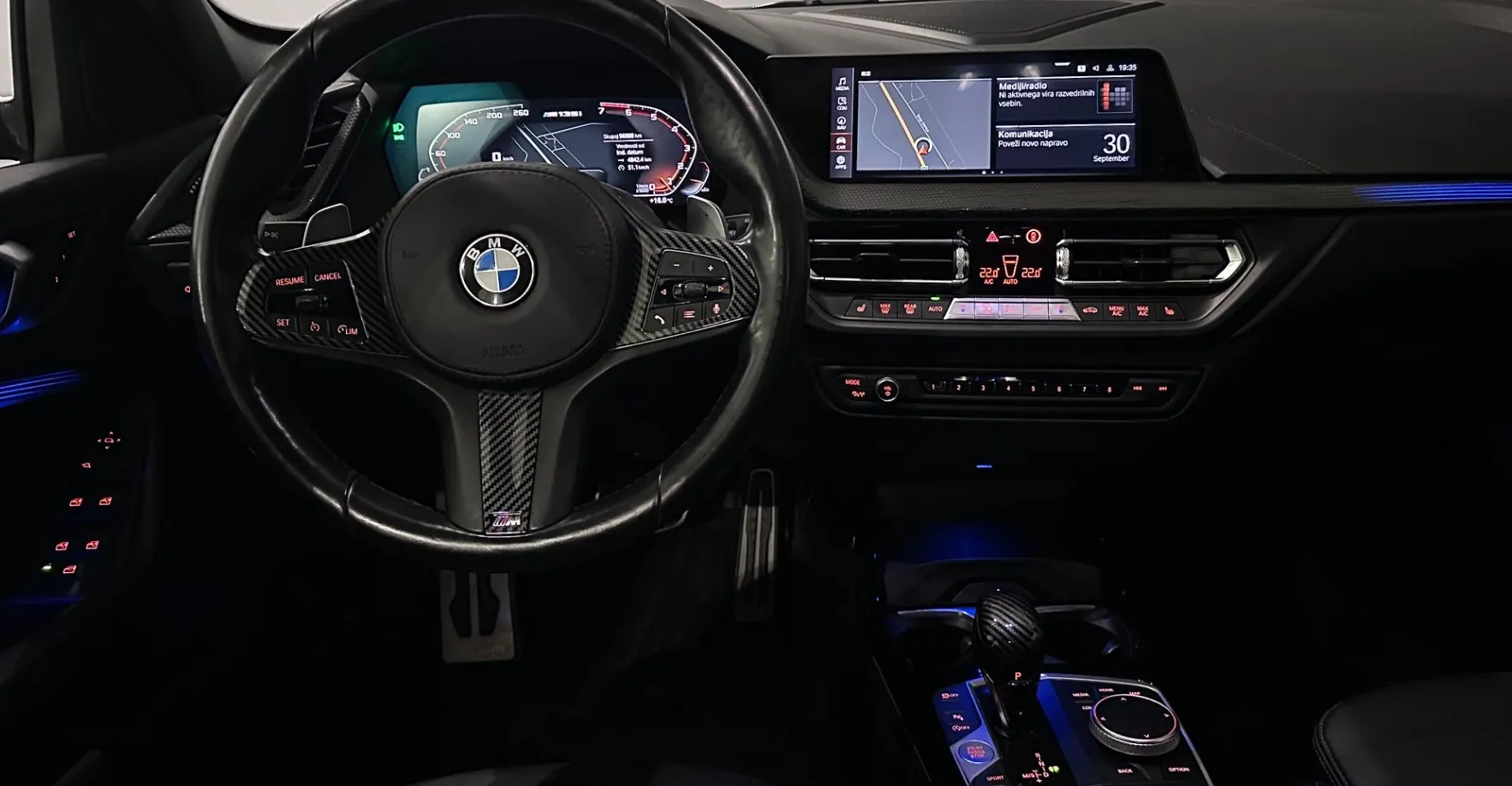Zunanja slika - BMW Serija 1 - : M135i xDrive Avt. HUD-KARBON-KEYLESS-NAVI... - 8