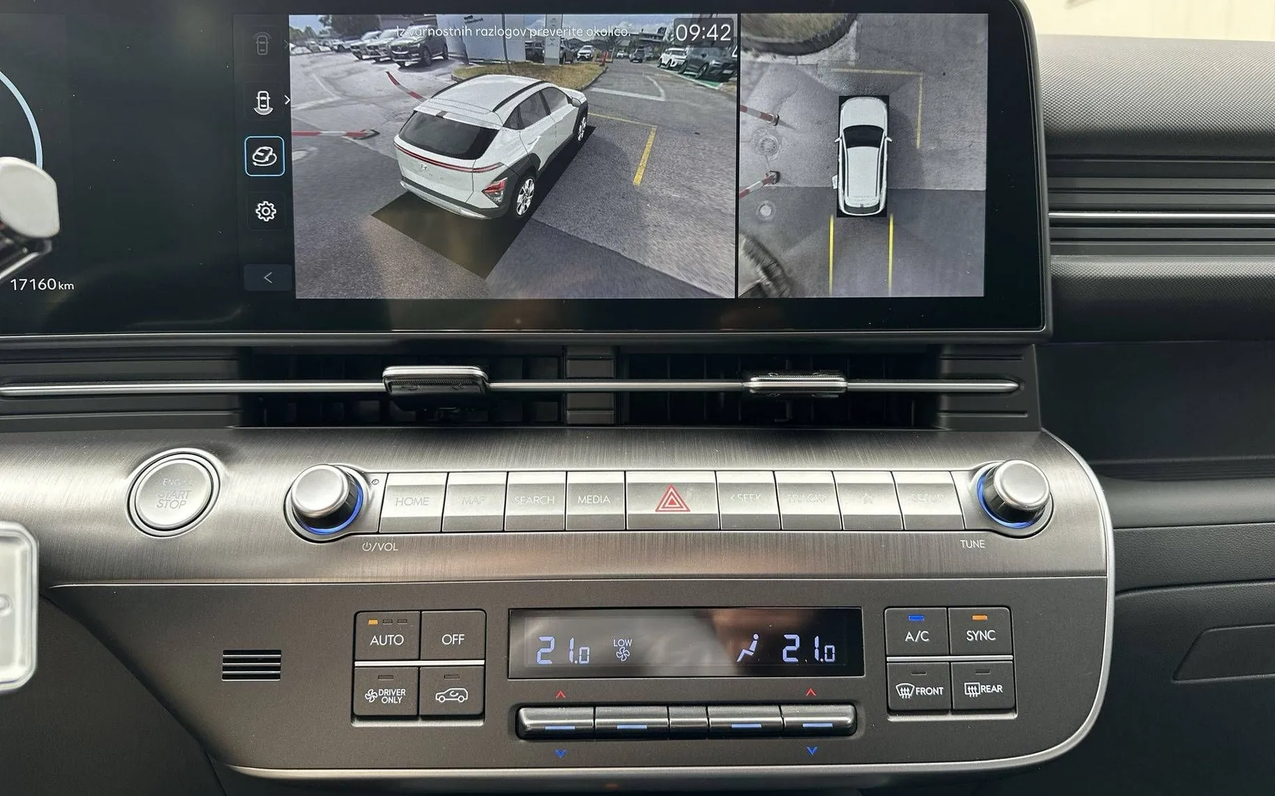 Notranja slika - Hyundai Kona - 1.6 GDI Hybrid Impression DCT - 17
