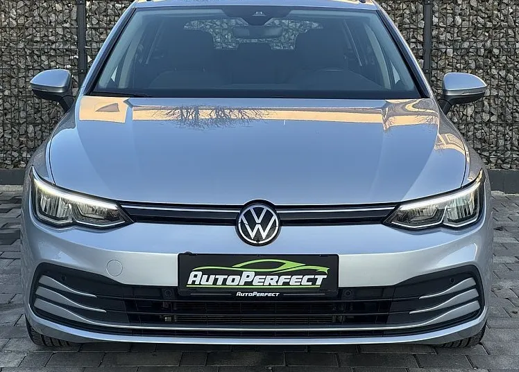Zunanja slika - VW Golf - Variant 2.0 TDI avt. 85kw |NAVI|PDC|AMBI| - 2