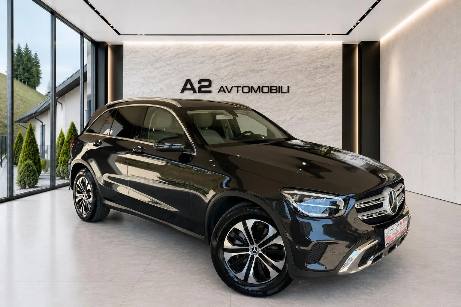 Notranja slika - Mercedes-Benz GLC-Razred - GLC 200 d  Avt.-LED ŽAROMETI-KAMERA-NAVI-PDC- - 7