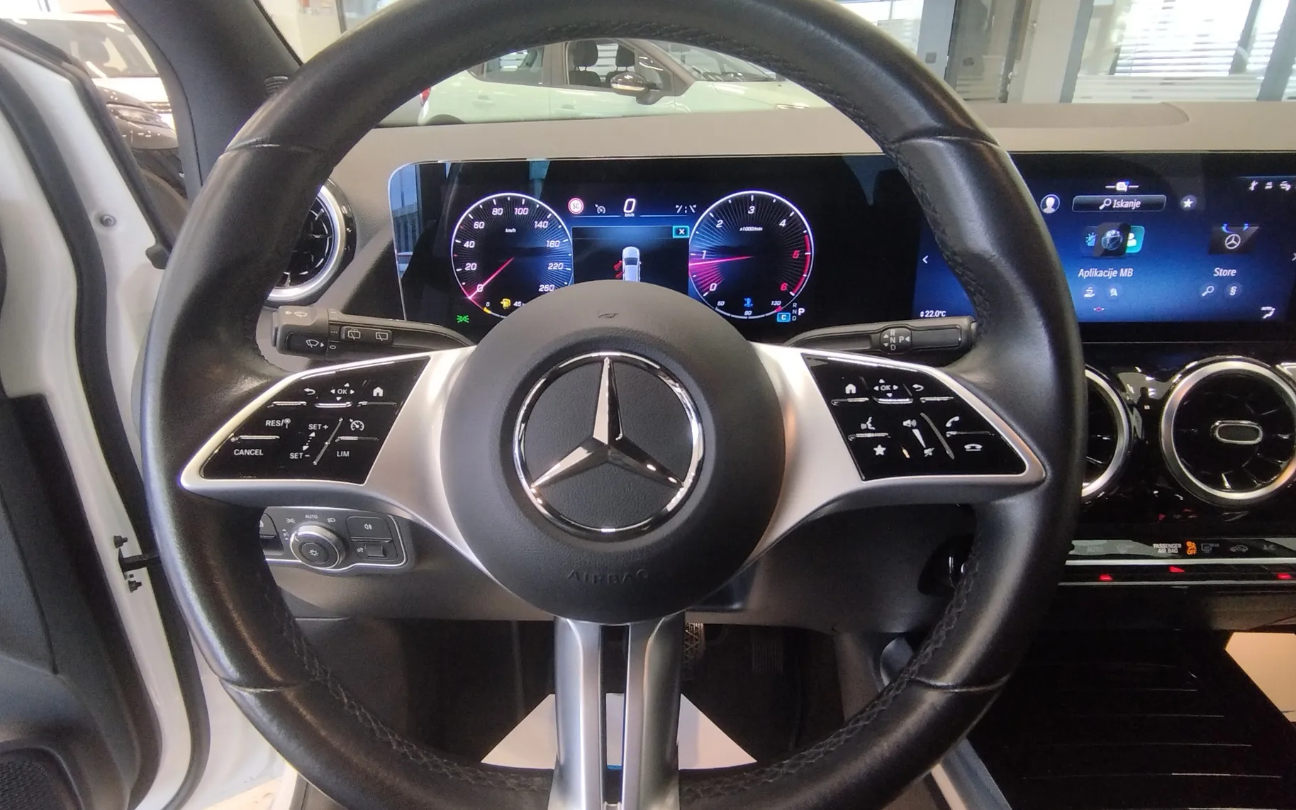 Zunanja slika - Mercedes-Benz B-Razred - B 180 d PROGRESSIVE Line Avt. - 13