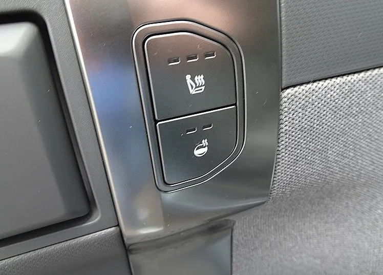 Zunanja slika - KIA EV3 - 58.3 kWh baterija. 150 kW  204 KM  Sky NA ZALOGI - 8