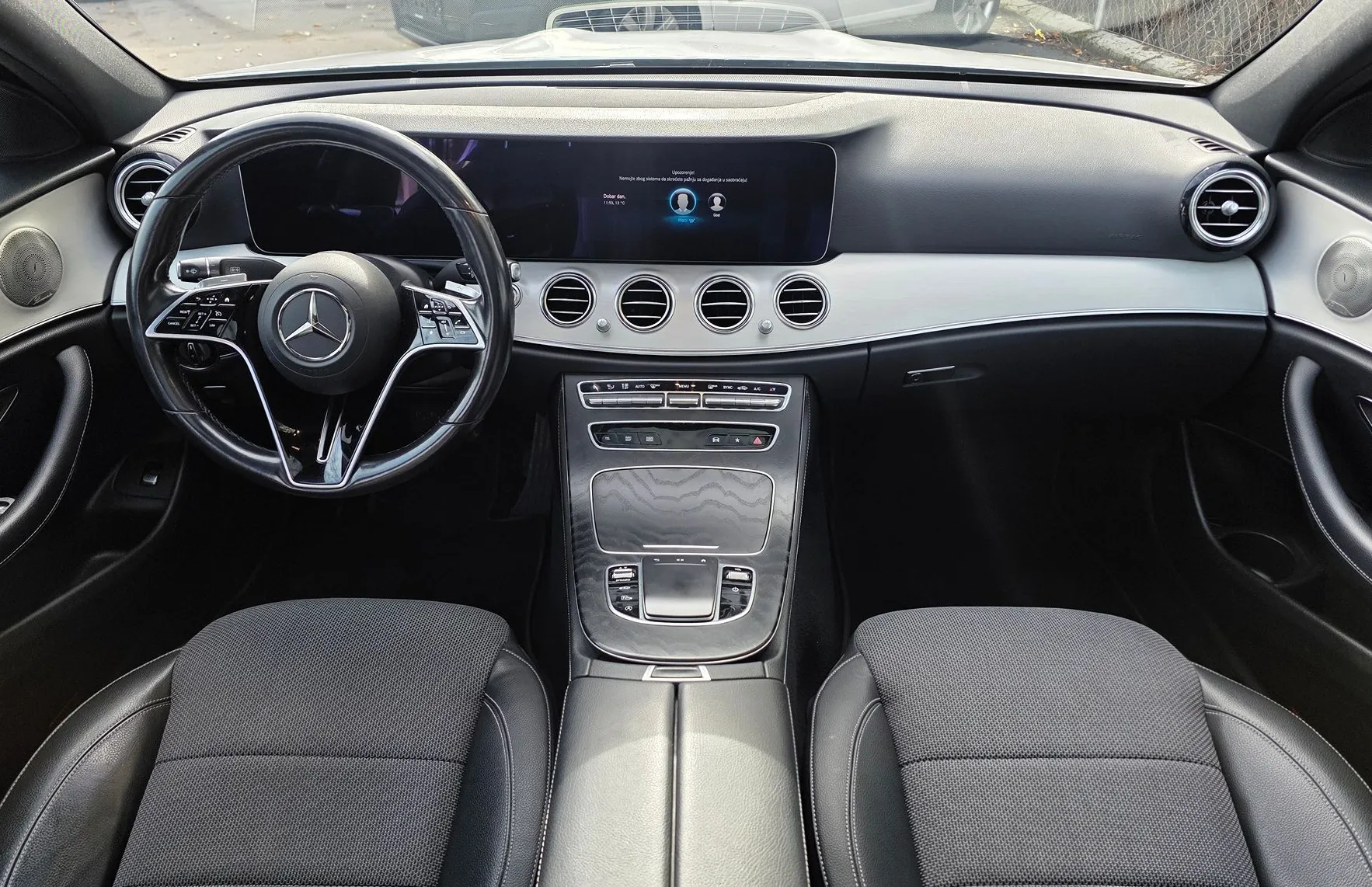 Zunanja slika - Mercedes-Benz E-Razred - E 220 d 4MATIC AMG AVT. LED-VIRTUAL-KAMERA-MEMORY - 10