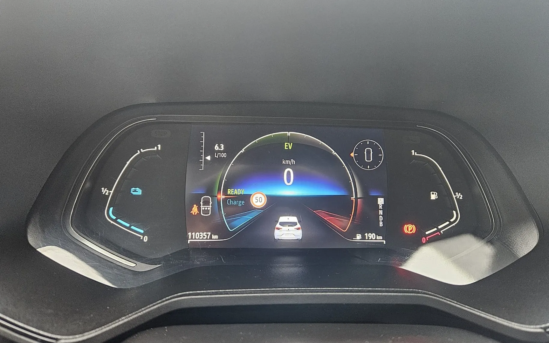 Zunanja slika - Renault Clio - 1.6 E-TECH HYBRID - Business - 8