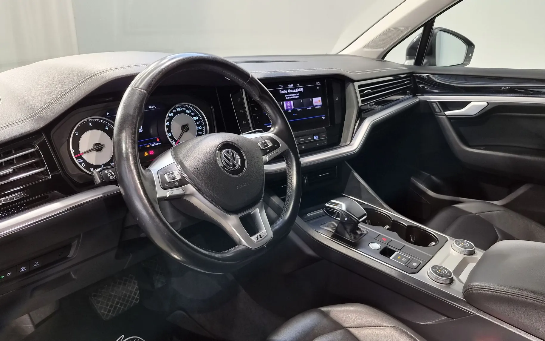 Zunanja slika - Volkswagen Touareg - 4motion V6 TDI BMT R-Line Tiptronic TEMP LUFT LED - 6