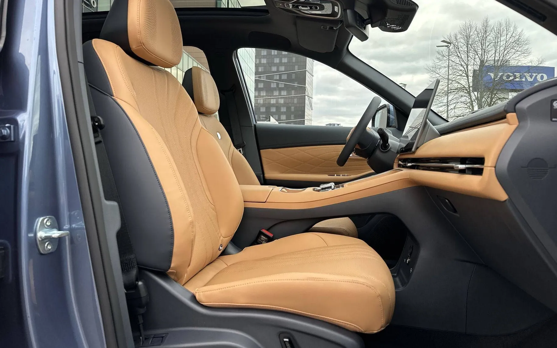 Zunanja slika - Geely StarRay EM-i - Plug-In Hybrid 1.5 Max Avt. - 19