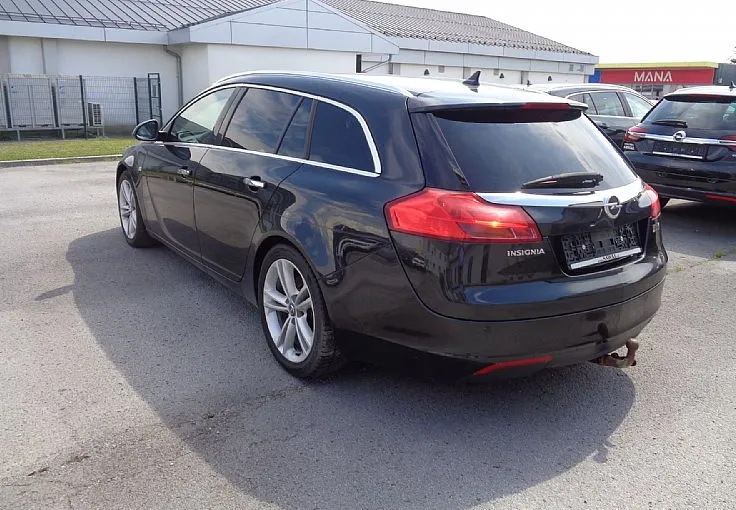 Zunanja slika - Opel Insignia - 2.0 CDTI Cosmo -BIXENON -NAVI -VL-KLJUKA - 4