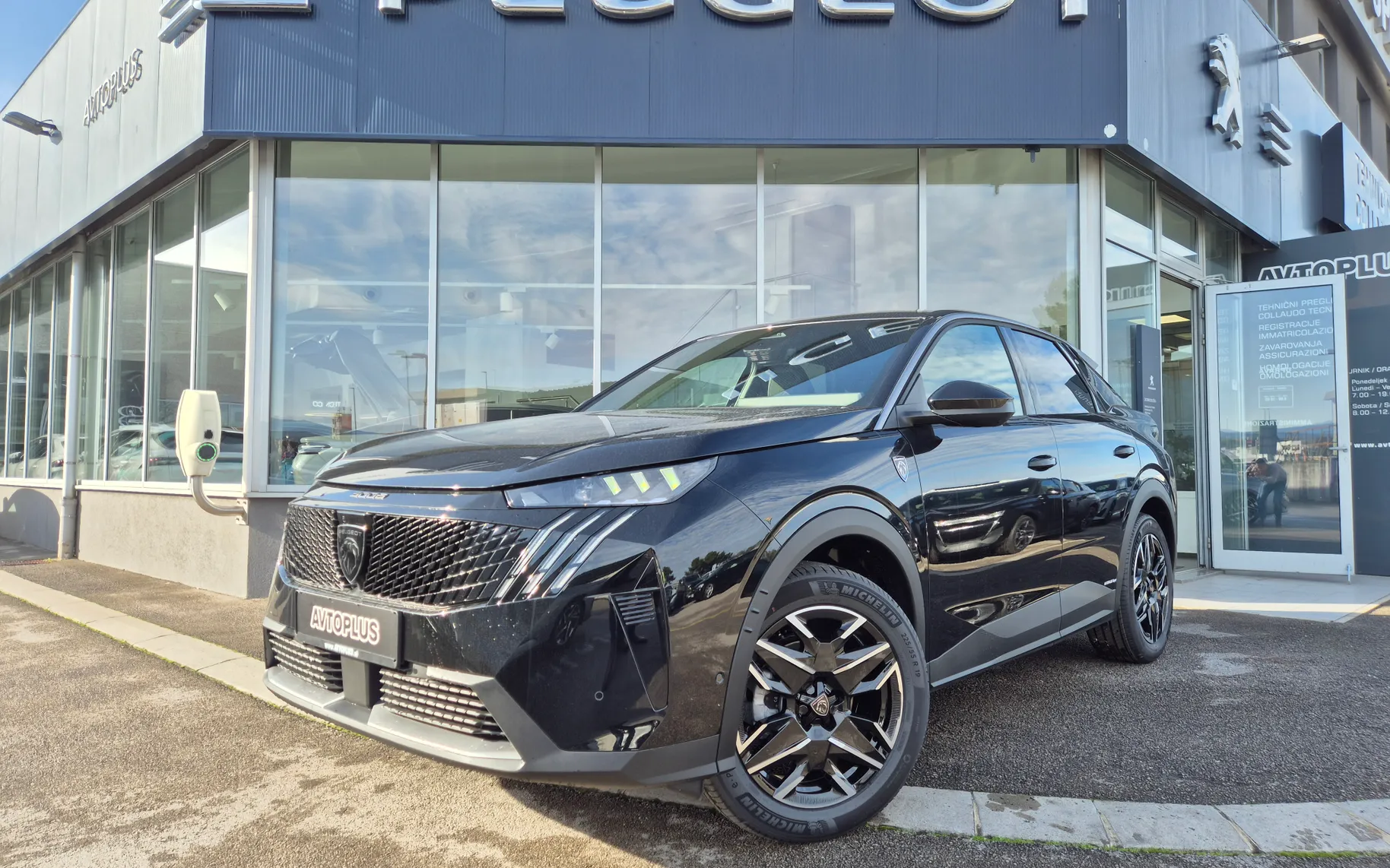 Zunanja slika - Peugeot 3008 - GT HIBRID 145 e-DCT6 €6.4 - NA ZALOGI - 1
