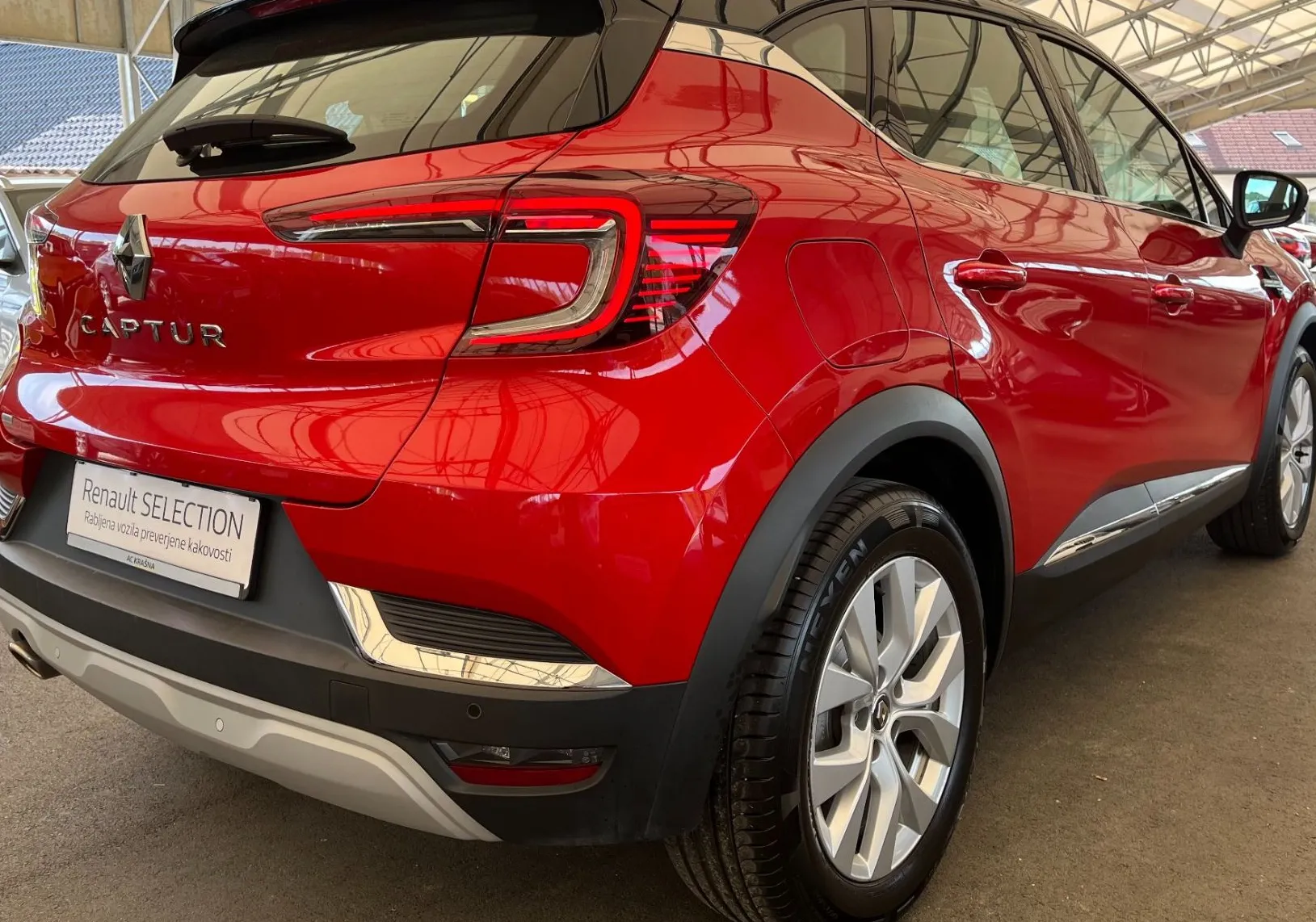 Zunanja slika - Renault Captur - TCe 90 Intens - 1. LASTNICA - SLOVENSKI - 4