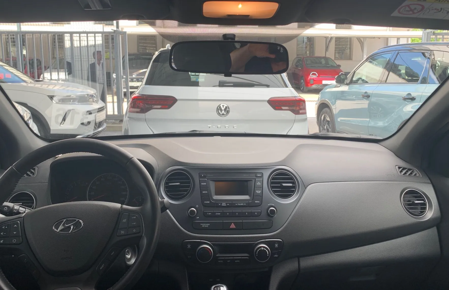 Zunanja slika - Hyundai i10 - 1.25 Comfort ODLIČEN - 7