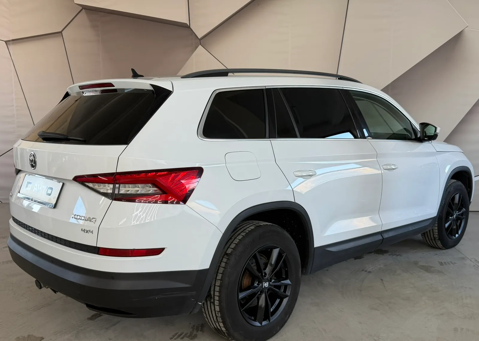 Zunanja slika - Škoda Kodiaq - 4x4 2,0 TDI Scout DSG - 4
