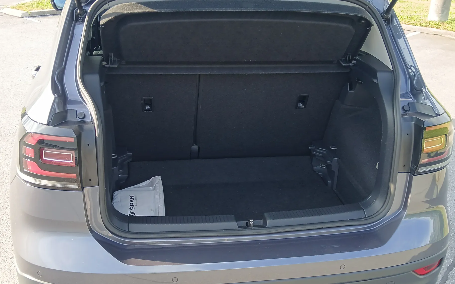 Notranja slika - VW T-Cross - 1,0 TSI BMT Life - 7