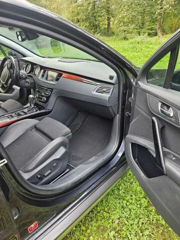 Notranja slika - Peugeot 508 - SW 2,0 BlueHDi GT Avt. - 10