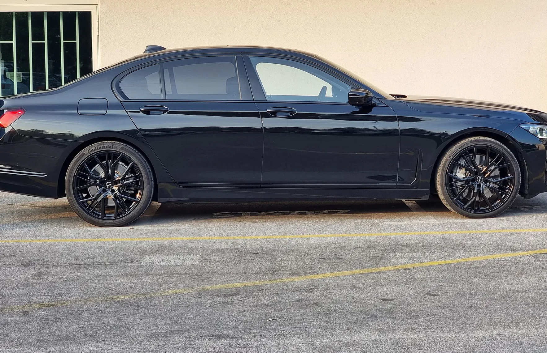 Zunanja slika - BMW Serija 7 - : 750i xDrive - 4