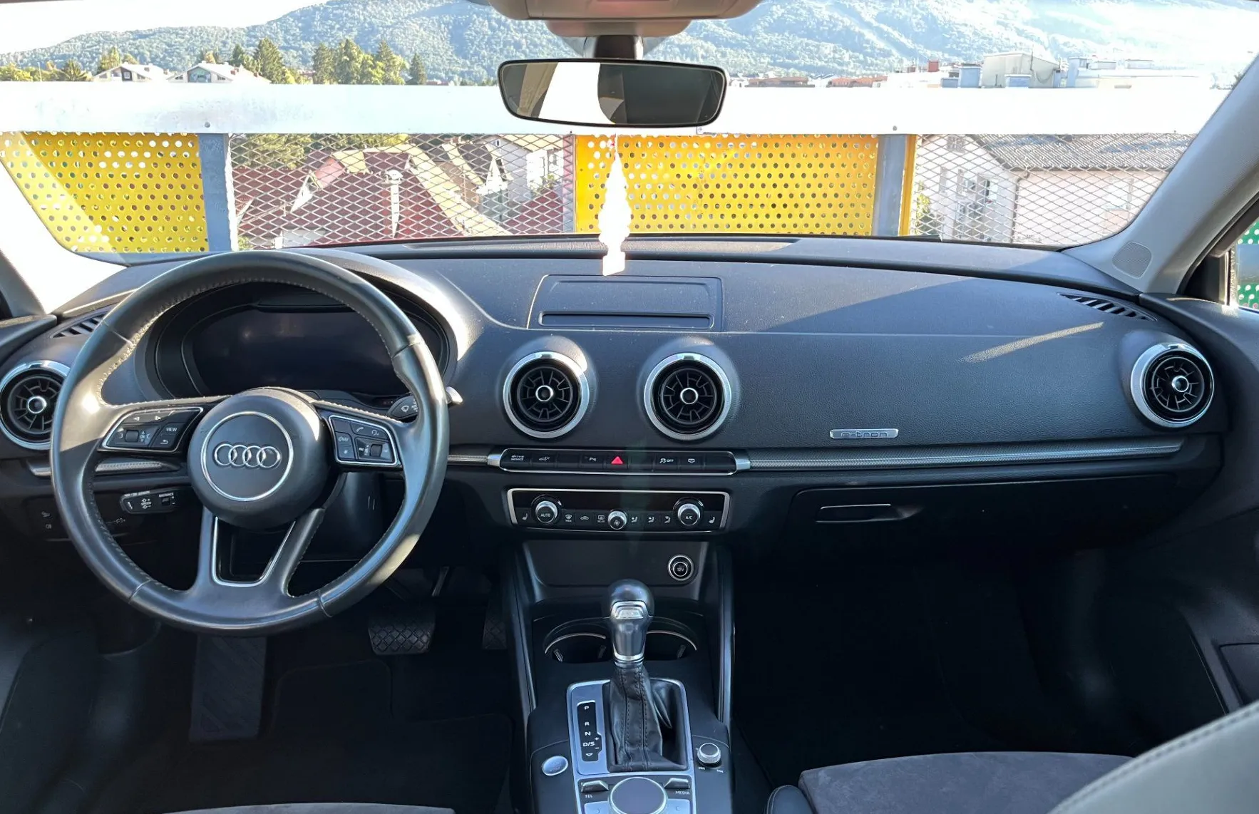 Zunanja slika - Audi A3 - Sportback 1.4 TFSI S tronic  ACC.LED.NAVI.VZR KAM - 10