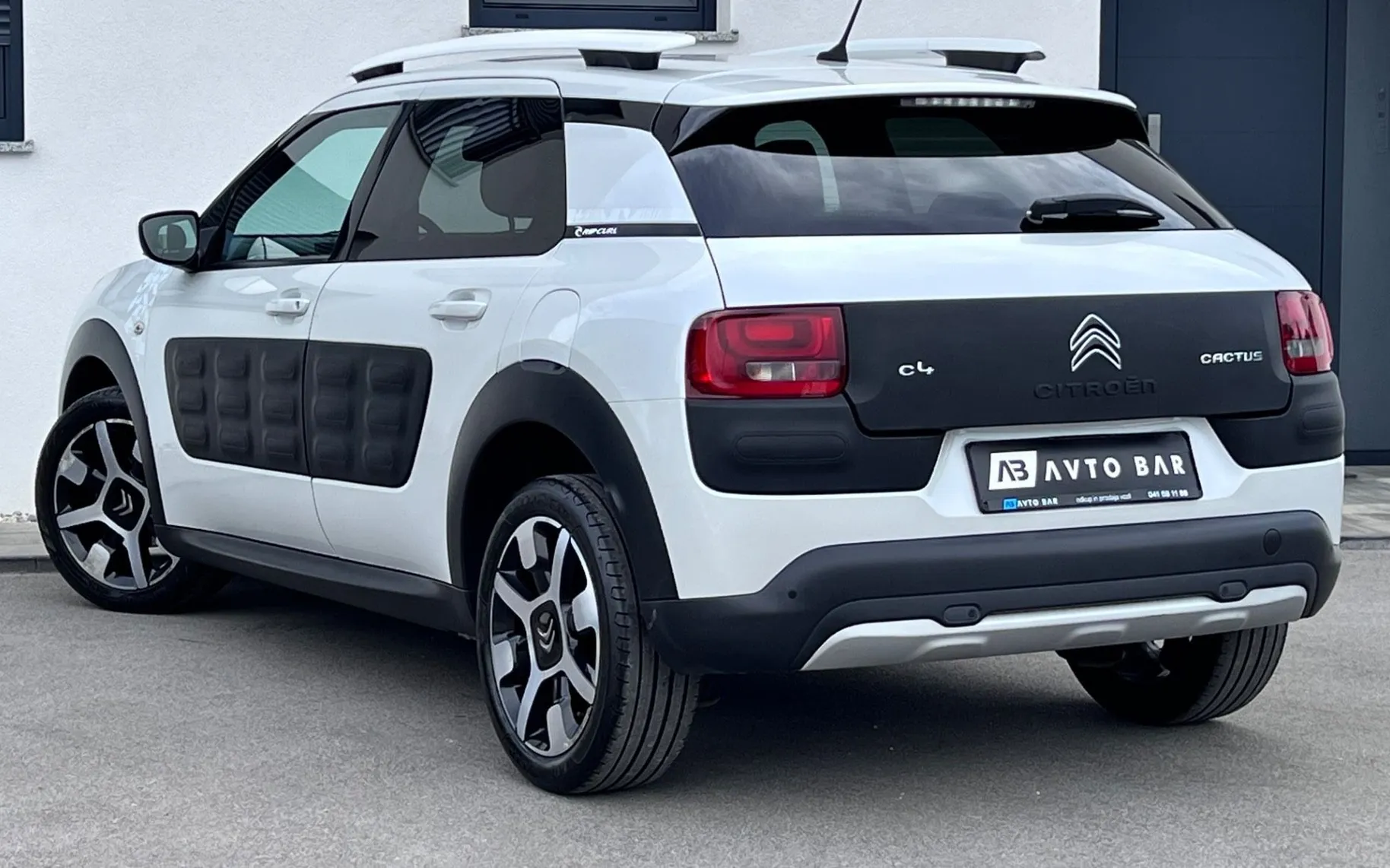 Zunanja slika - Citroën C4 Cactus - 1.2 THP PureTech S S Rip Curl - 6