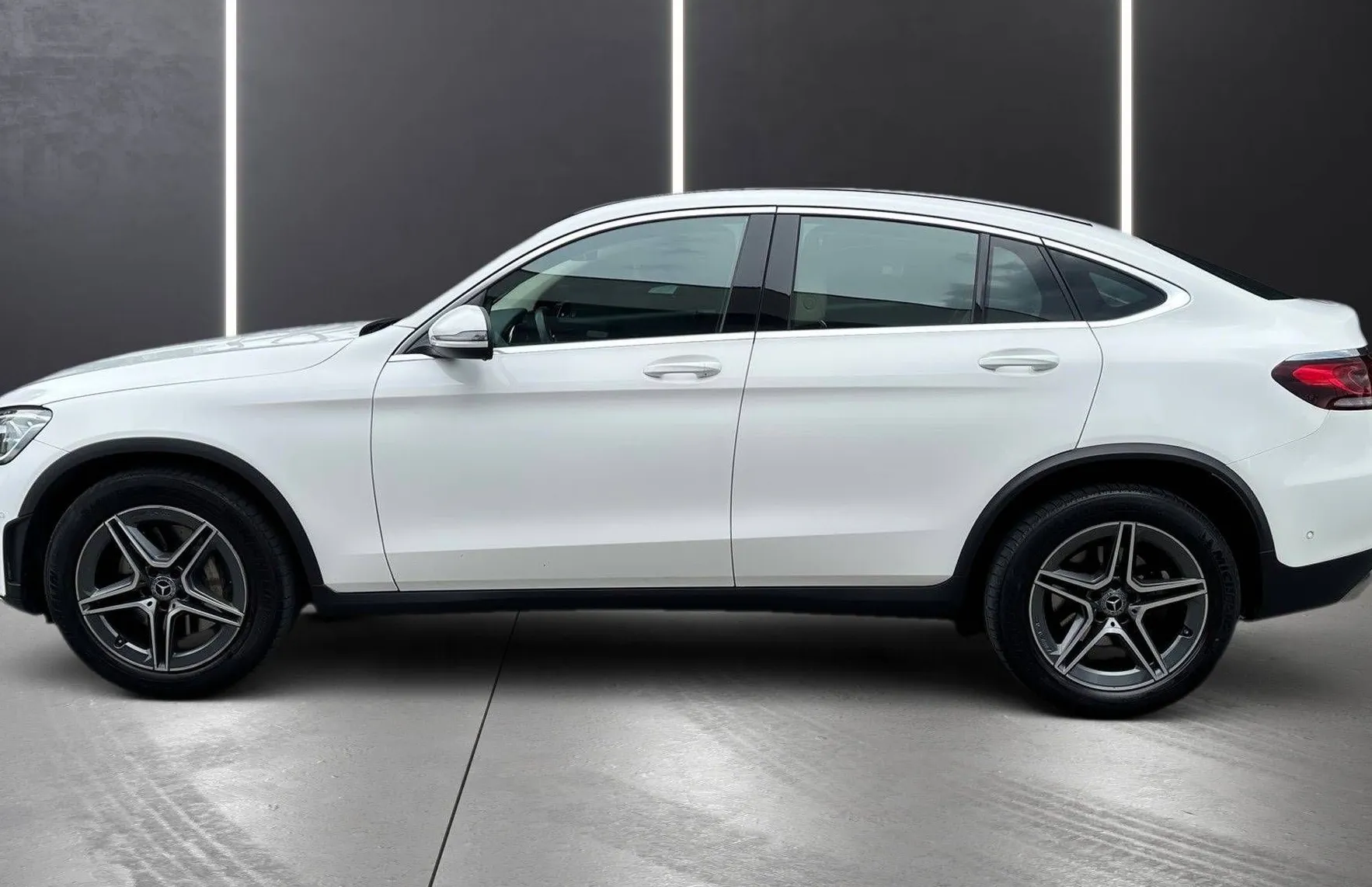 Zunanja slika - Mercedes-Benz GLC-Razred - GLC coupe 220d 4MATIC AMG LINE LED NAVI PDC KAMERA RADAR T - 4