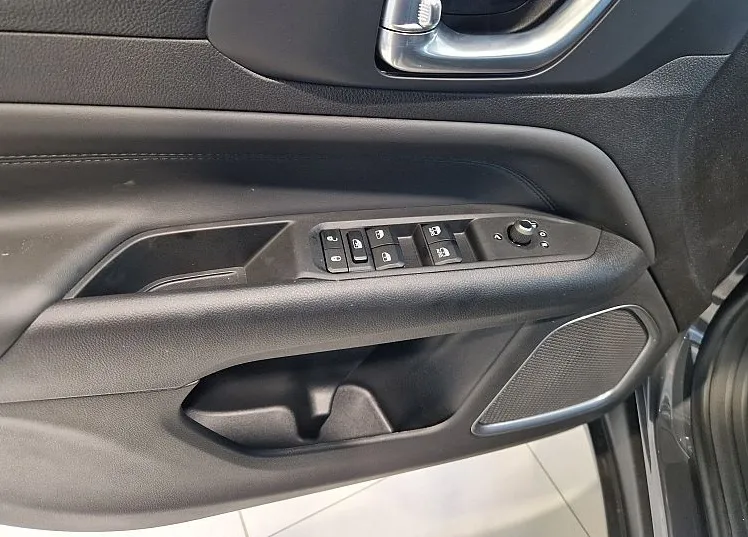 Zunanja slika - Jeep Compass - 1.5 GSE T4 MHEV DCT7 North Star - 10