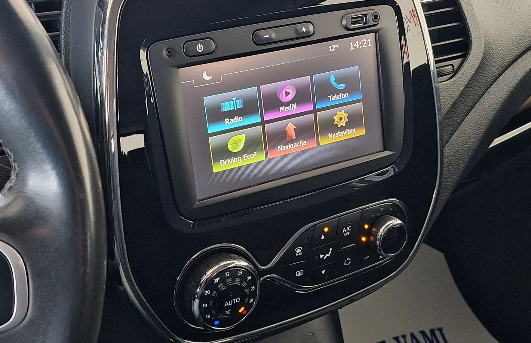 Zunanja slika - Renault Captur - Dynamique Energy TCe •SLO• - 17