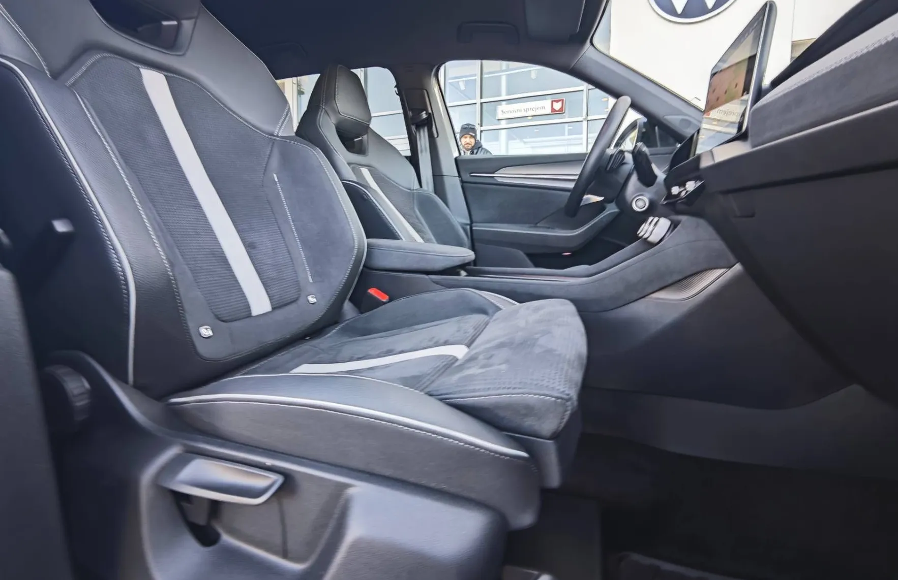 Zunanja slika - Škoda Kodiaq - 1.5 mHEV Sportline DSG - 12