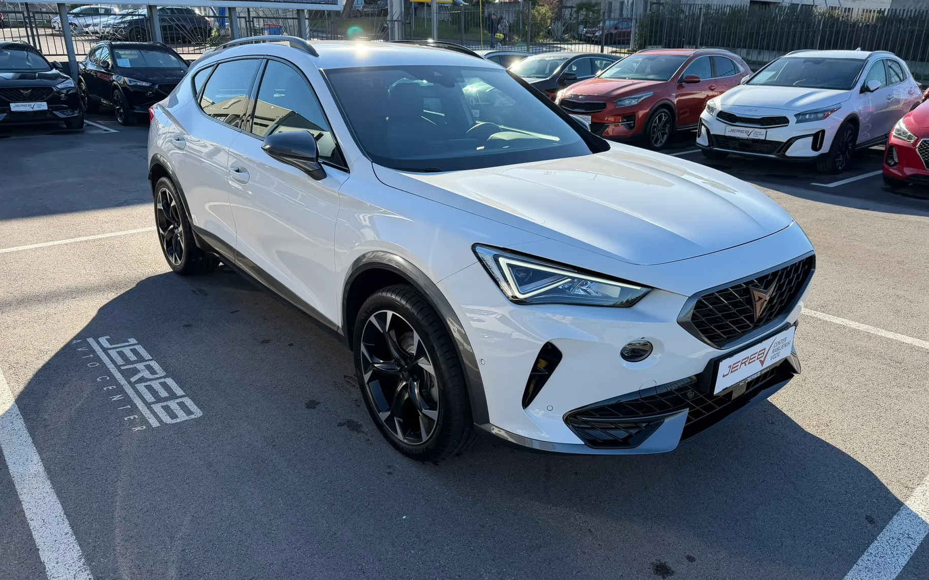 Zunanja slika - Cupra Formentor - 1.4 e-HYBRID 150 kW  205 KM  6-DSG - 4
