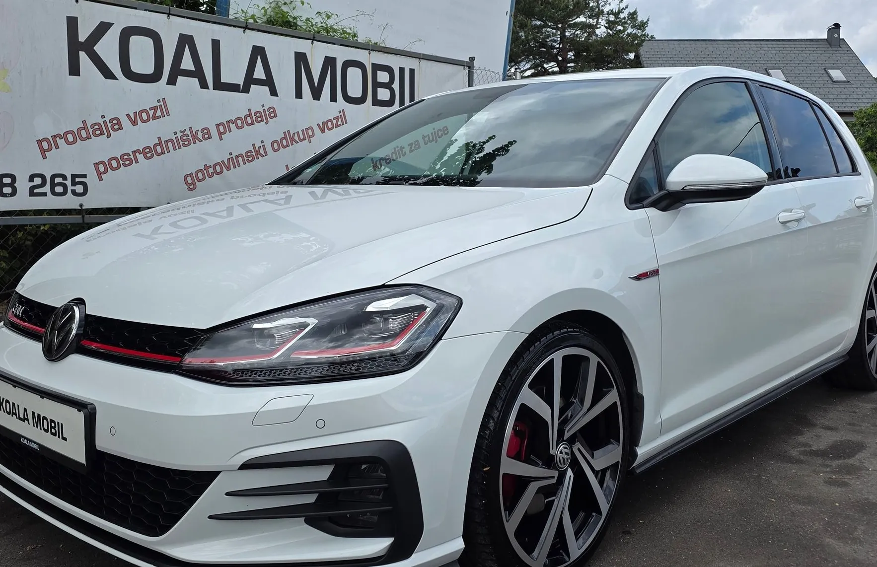 Zunanja slika - Volkswagen Golf - 2.0 GTI BMT DSG LED-ALU-GRETJE SEDEŽEV-NAVI - 18