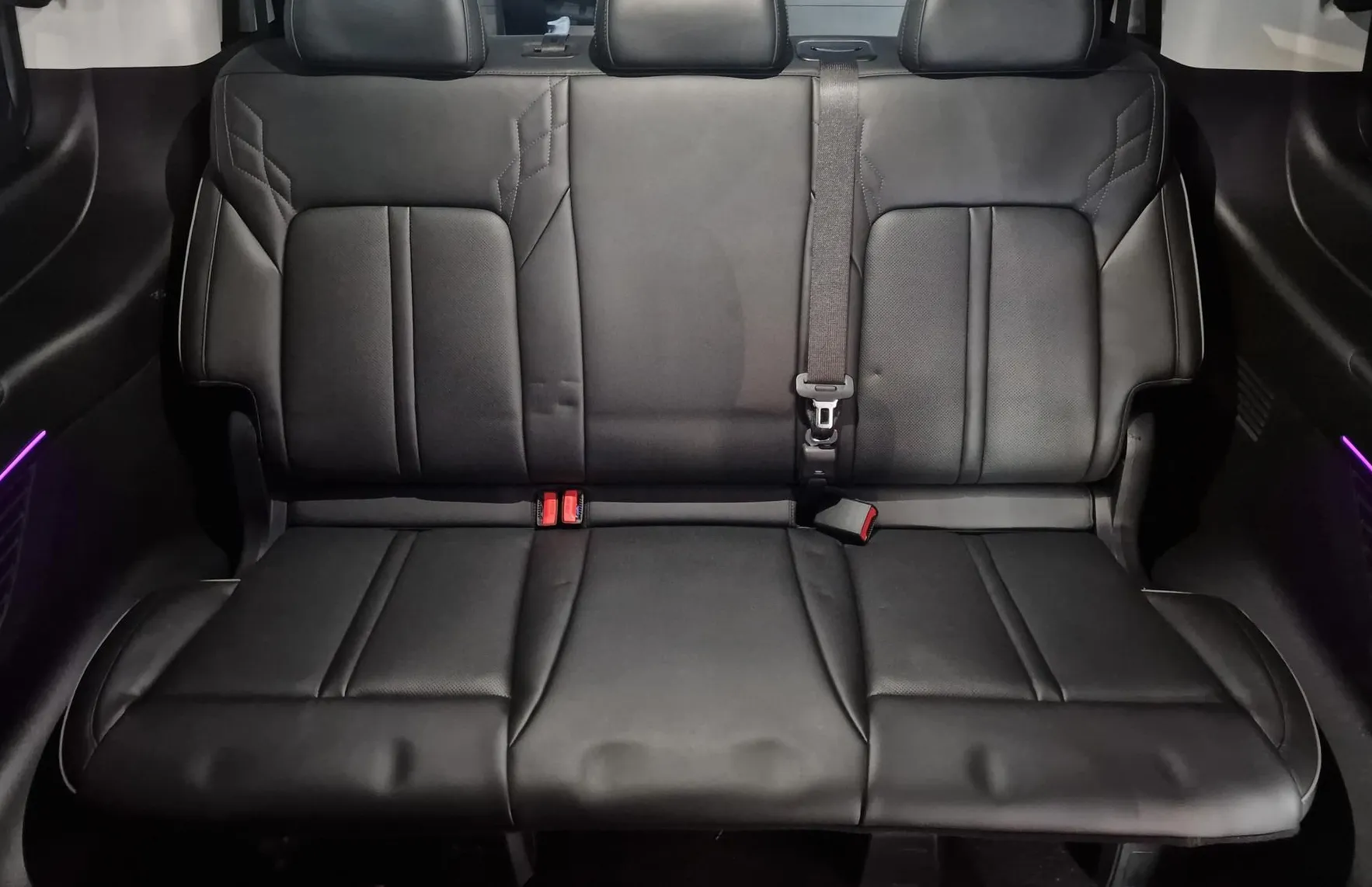 Zunanja slika - Hyundai Staria - 2.2 CRDI 4llrad Signature VIRTUAL|KEYLESS|360|BO - 10