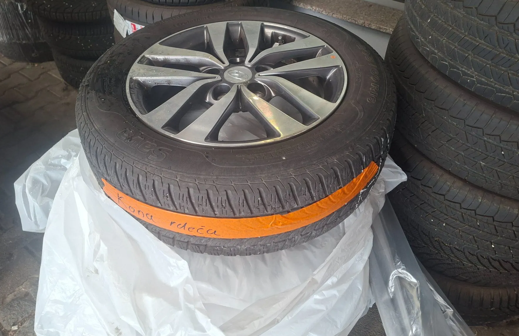 Zunanja slika - Hyundai Kona - 1.0 T-GDI 120 Impression-LED-NAVI-KAMERA-ODLIČEN- - 20