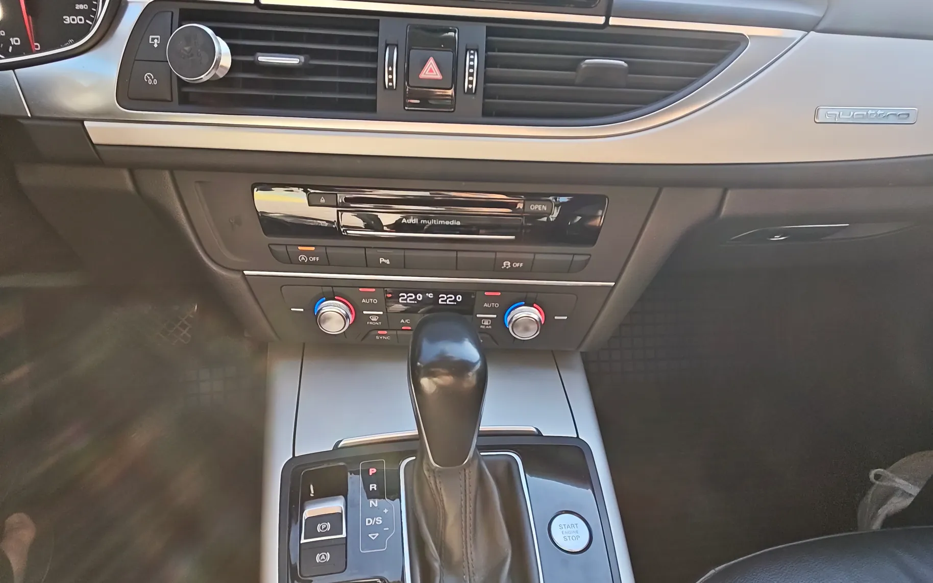 Notranja slika - Audi A6 - Avant 3,0 TDI clean diesel quattro Business S tronic - 12