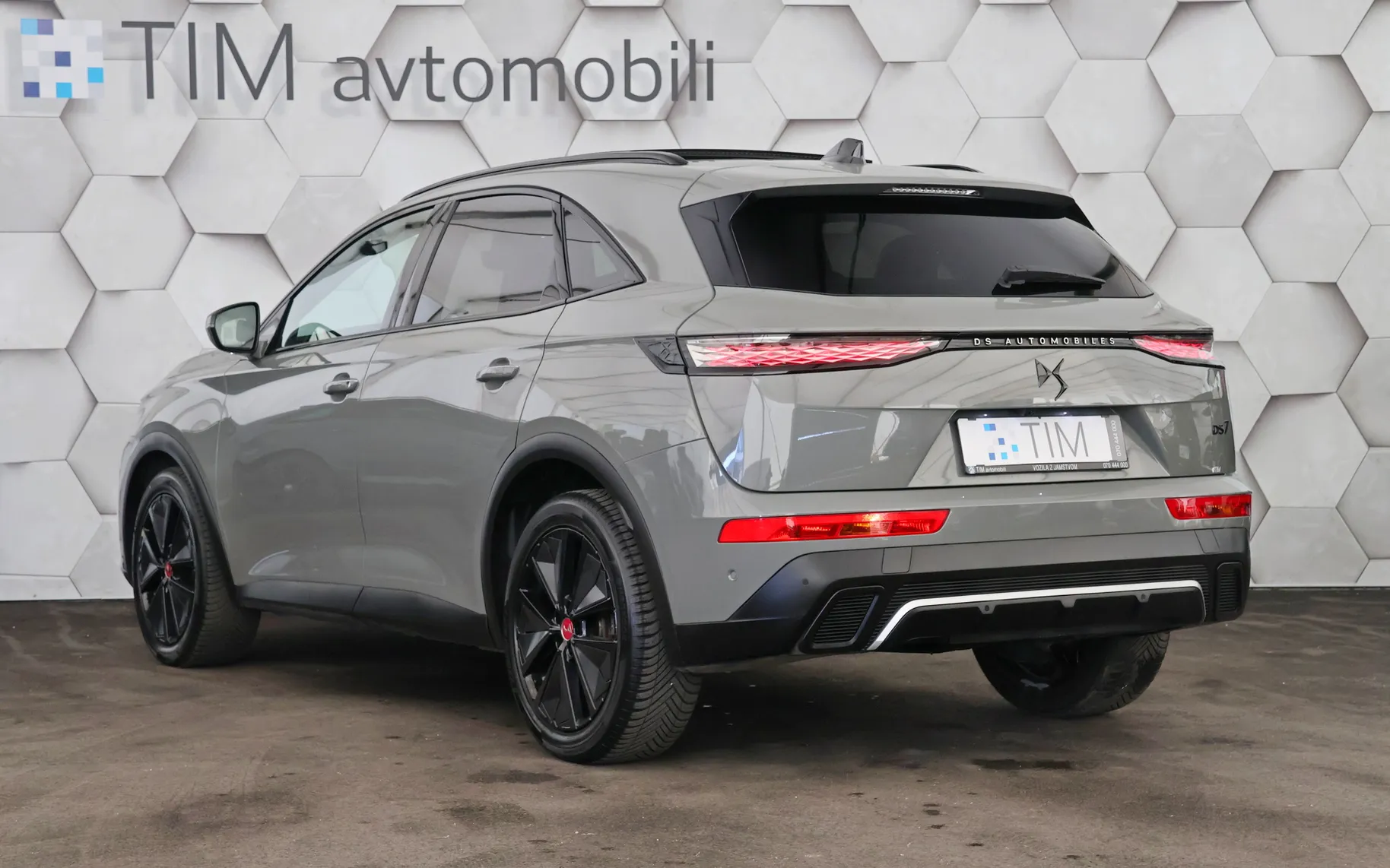 Zunanja slika - DS DS7 - 1.5 Blue-HDi AT8 Performance Line+ 131KM - 4