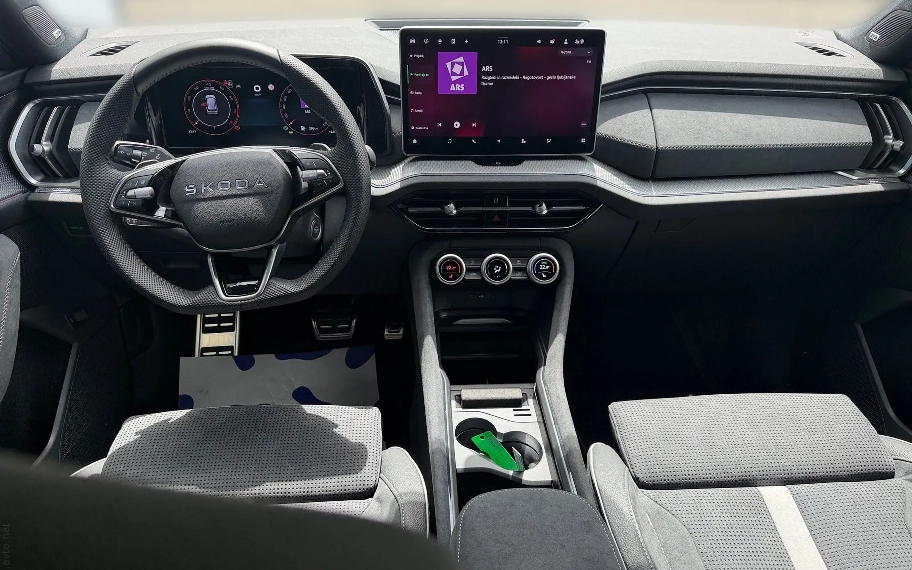 Notranja slika - Škoda Kodiaq - 1.5 mHEV Sportline DSG - 10