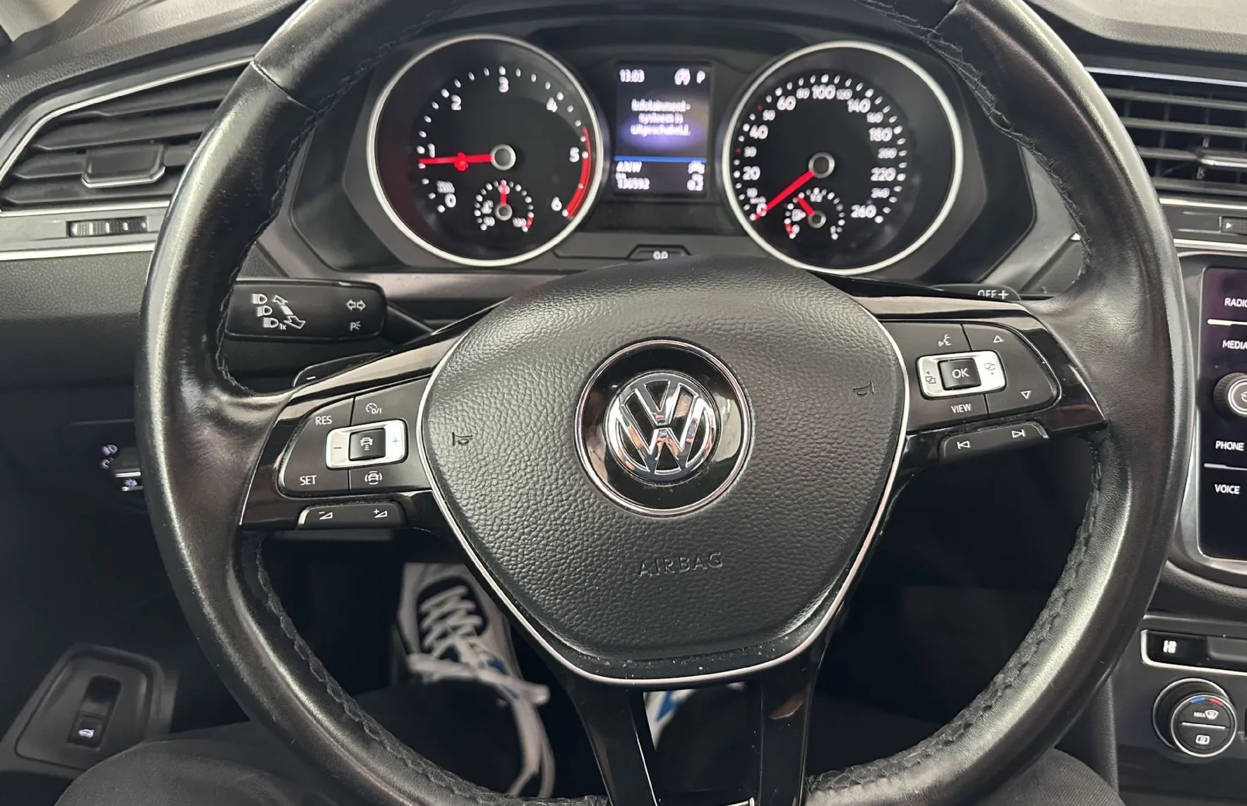 Zunanja slika - Volkswagen Tiguan Allspace - 2.0 TDI SCR DSG7 IQ.Drive.PANORAMA.NAVI.KAMERA.AC - 12