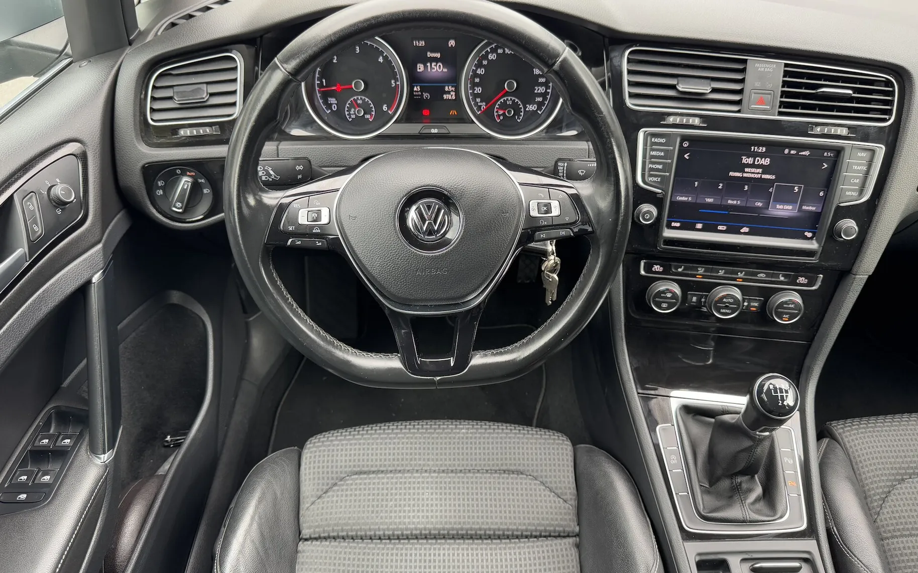 Zunanja slika - Volkswagen Golf Variant - 2.0 TDI BMT Highline OGROMNO OPREME-WEBASTO-KAMERA - 19