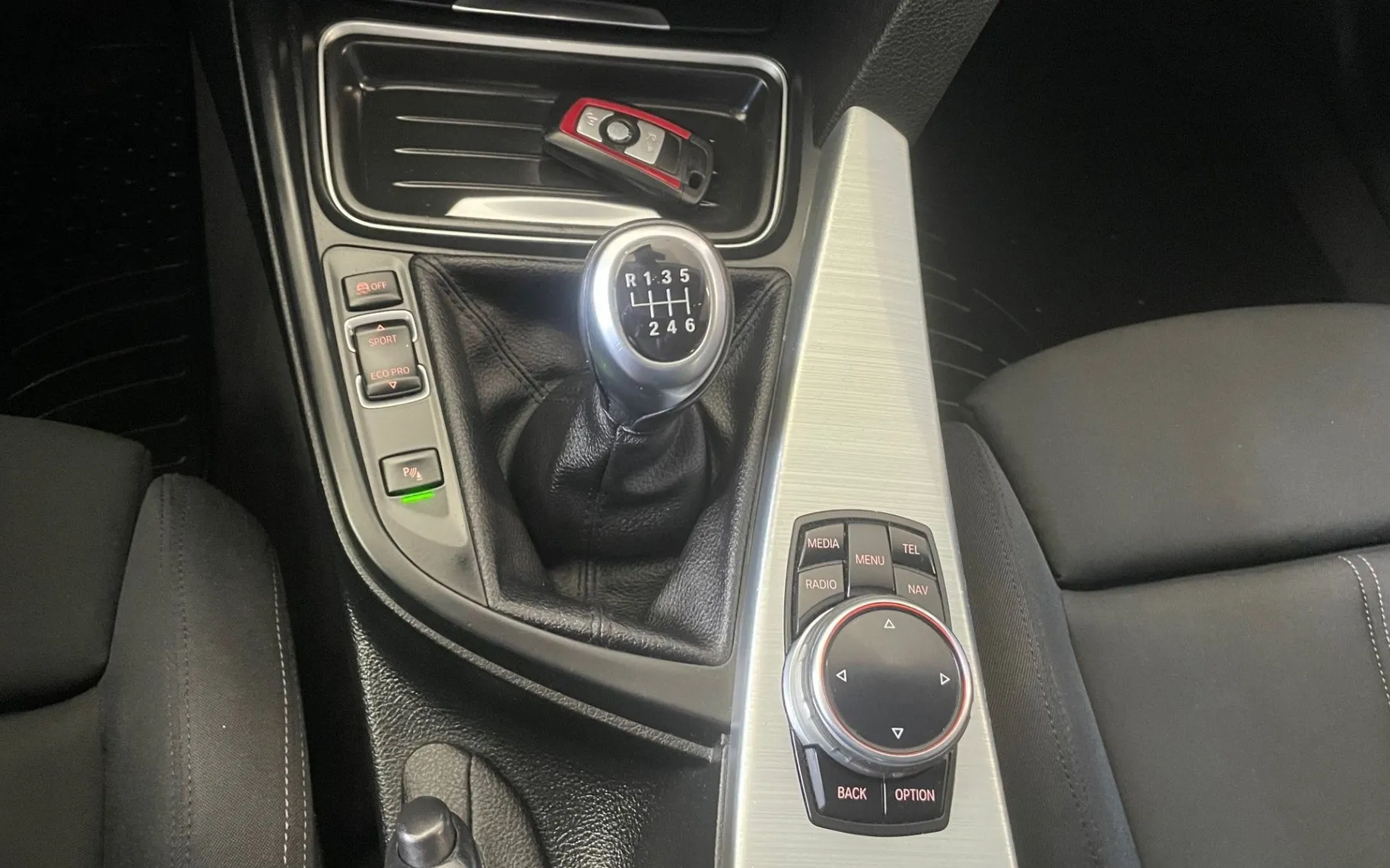 Zunanja slika - BMW Serija 3 - Gran Turismo: 320d SPORT LINE NAVI.XSENON.PDC. OGR. SEDE - 14