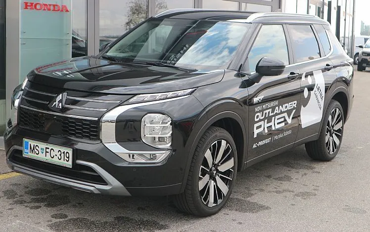 Zunanja slika - Mitsubishi Outlander - 2.4 PHEV Intense Auto 4WD - 1