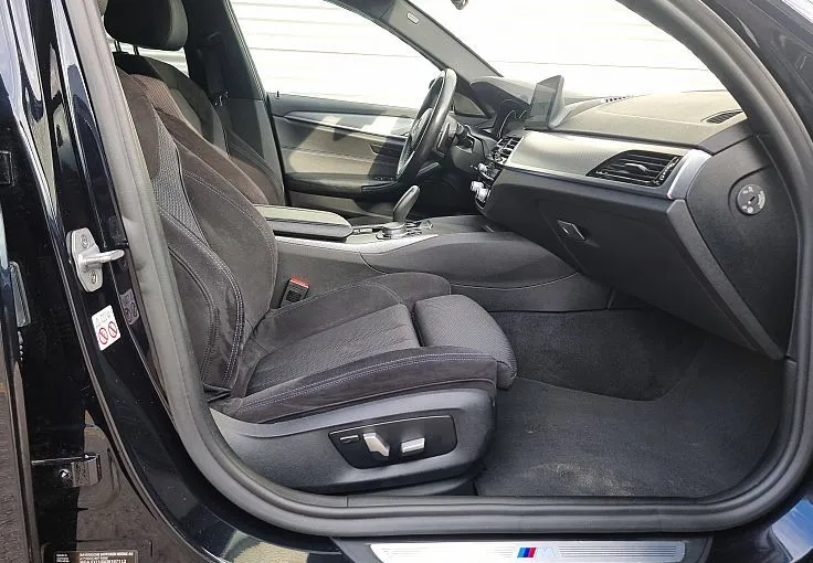Zunanja slika - BMW Serija 5 - : 530d-XD-AUT-M SPORT PAKET-VIRTUAL-HEAD UP-KAMERA- - 9