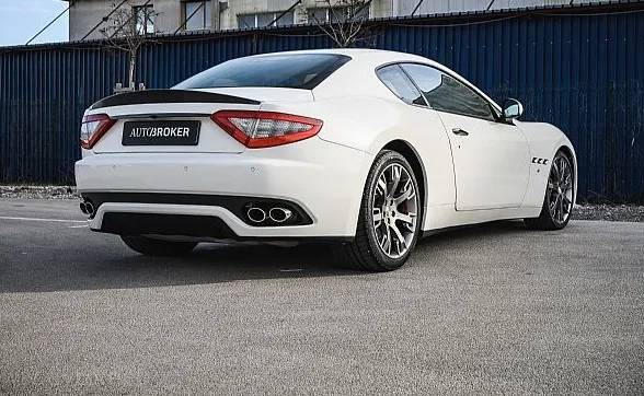 Zunanja slika - Maserati GranTurismo - 4.2 MC Sport Line V8 NEPOZABNO DOŽIVETJE - 6