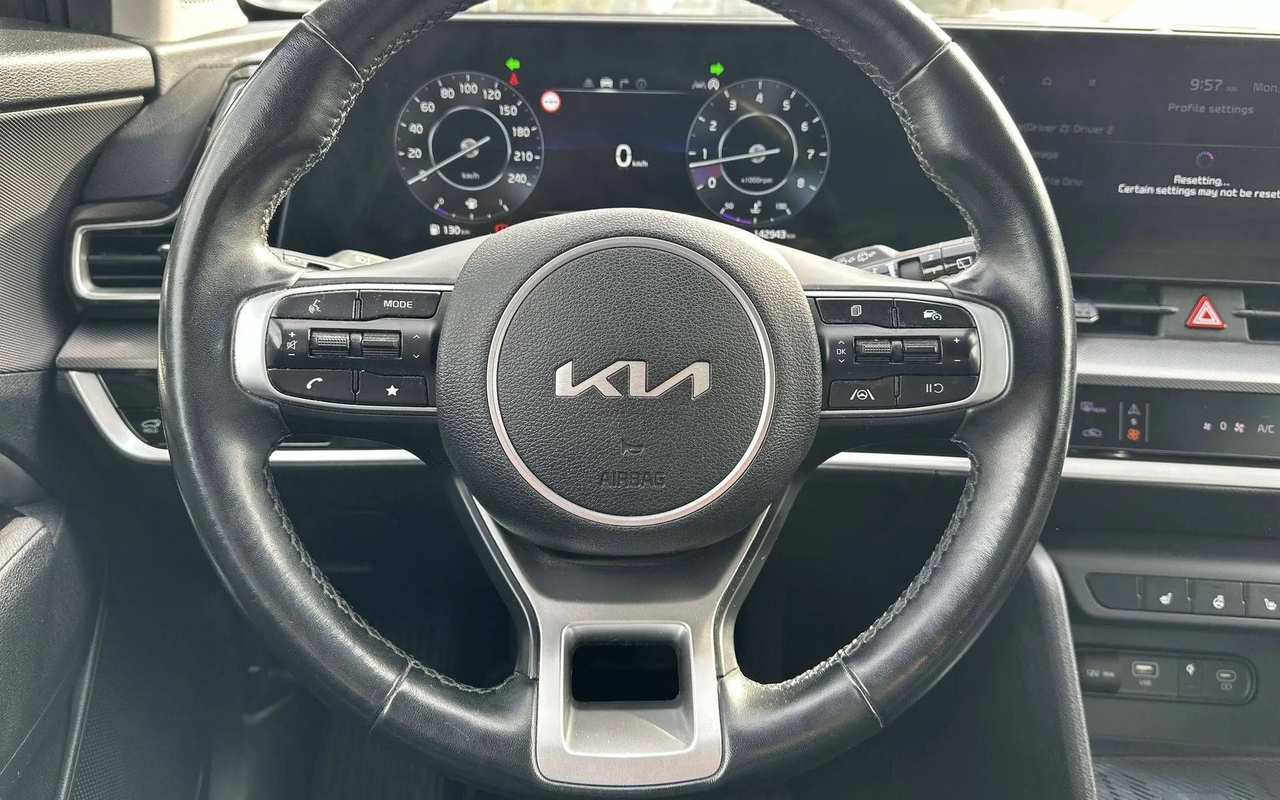Notranja slika - KIA Sportage - 1.6 T-GDI EX Style ISG - 14