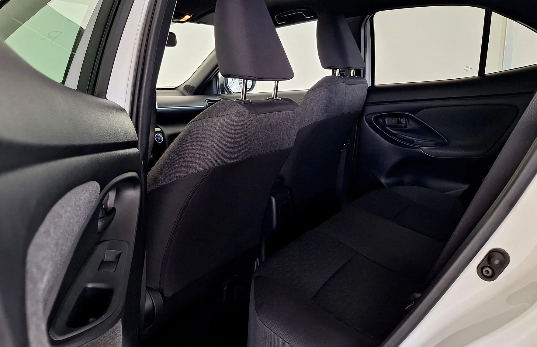 Zunanja slika - Toyota Yaris Cross - 1.5 VVT-iE Sport - 13